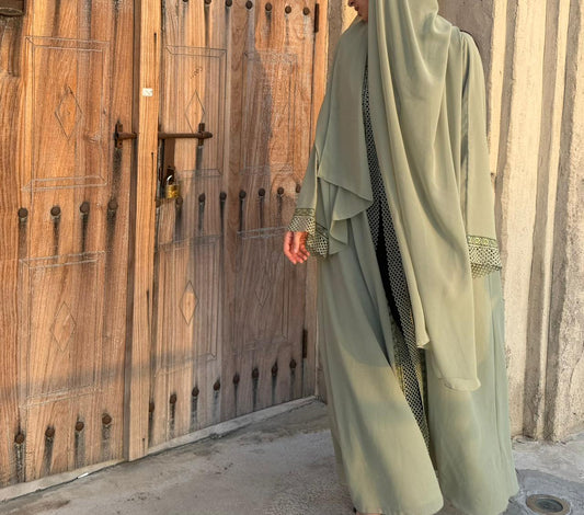 Abaya + Sheyla | Olive elegance