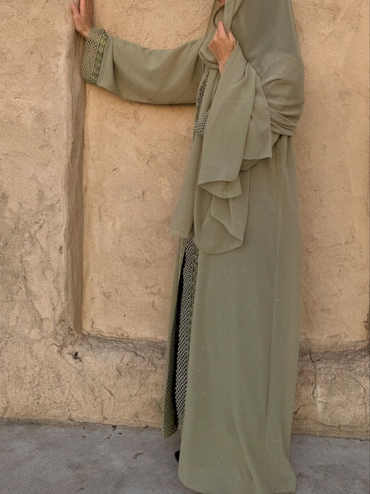 Abaya + Sheyla | Olive elegance